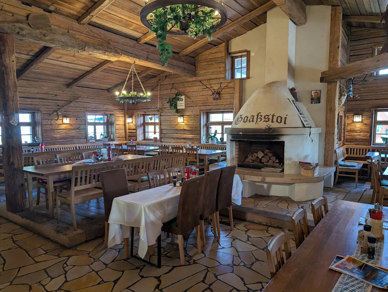Wirtshaus Goaßstoi - Innenraum